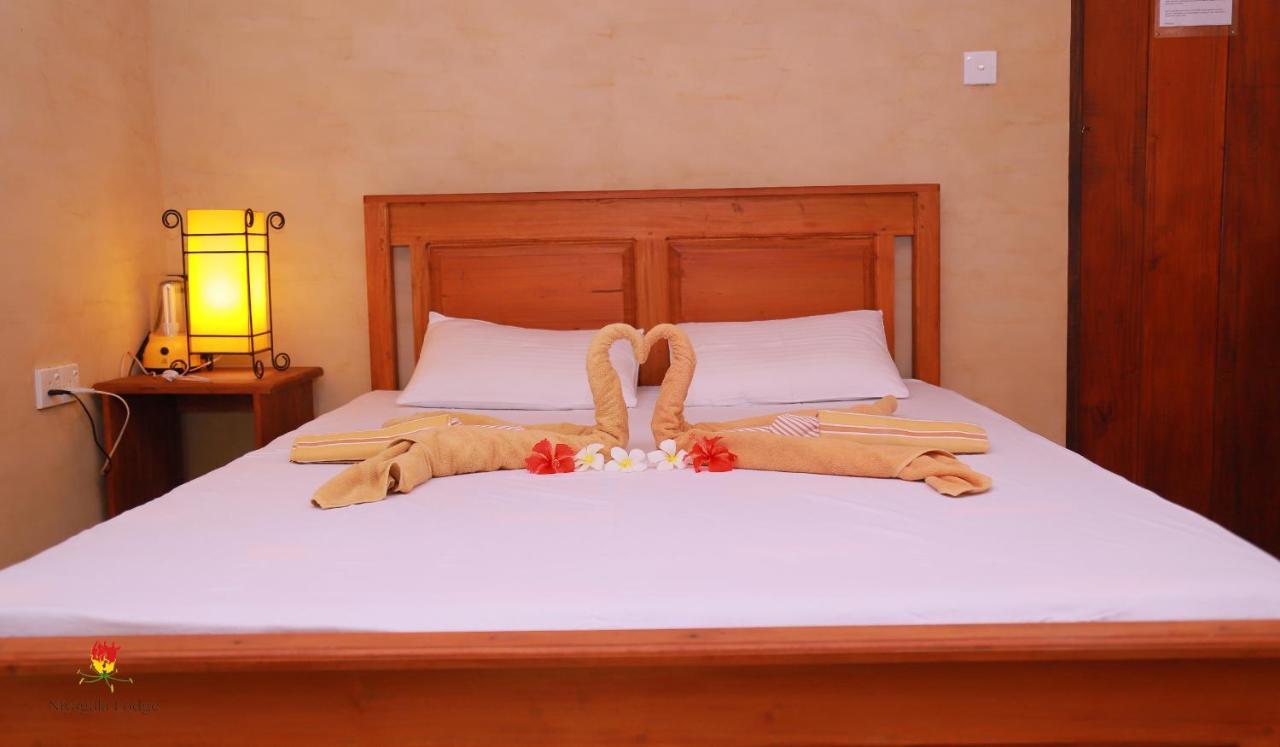 Hotel Niyagala Lodge Сигирия Екстериор снимка